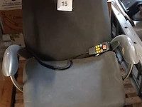Elektrische kapersstoel met wastafel - afbeelding 2 van  4