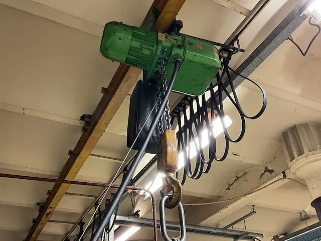 Elektrische kettingtakel stahl 1t - afbeelding 1 van  4