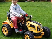 Elektrische kindertractor 12v - 3 tot 6 jaar - geel (nieuw) - afbeelding 6 van  7