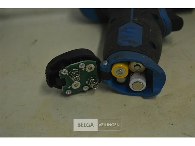 Elektrische kitspuit hbm6v - afbeelding 5 van  5