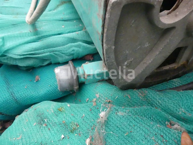 Elektrische lier met 2 imer staanders - afbeelding 1 van  9