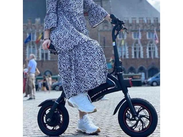 Elektrische mini-scooter wit - afbeelding 7 van  8