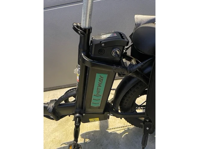 Elektrische minifiets - afbeelding 6 van  12