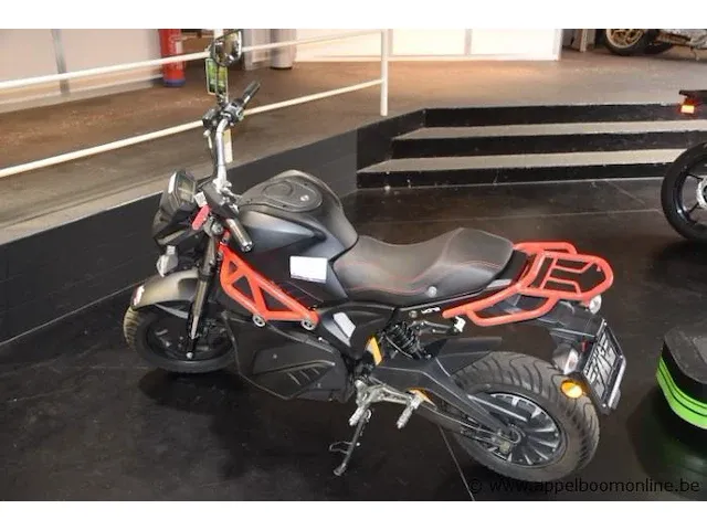 Elektrische motorfiets electra m5, 5kw, 1ste inschr 02/11/21, chassisnr lydmn4m4fk000078, 900km, kenteken i (ii ontbreekt), gelijkvormigheidsattest , 2 sleutels - afbeelding 1 van  9