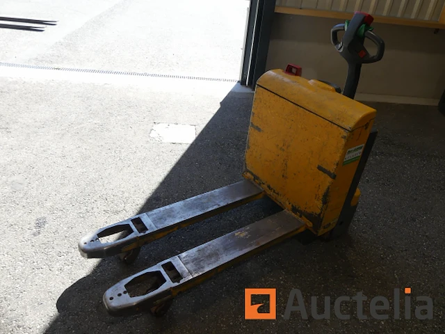 Elektrische palletwagen jungheinrich eje 116 - afbeelding 4 van  11