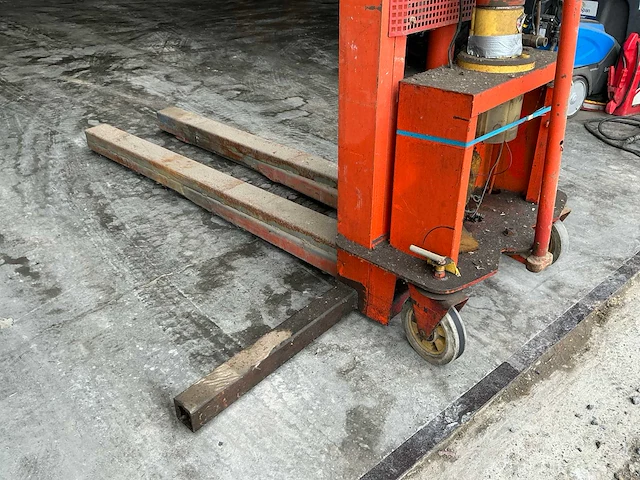 Elektrische palletwagen - afbeelding 3 van  4
