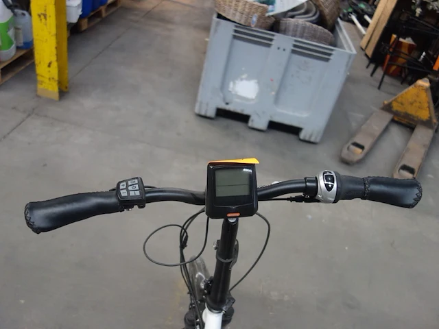 Elektrische plooifiets swyff - afbeelding 8 van  8