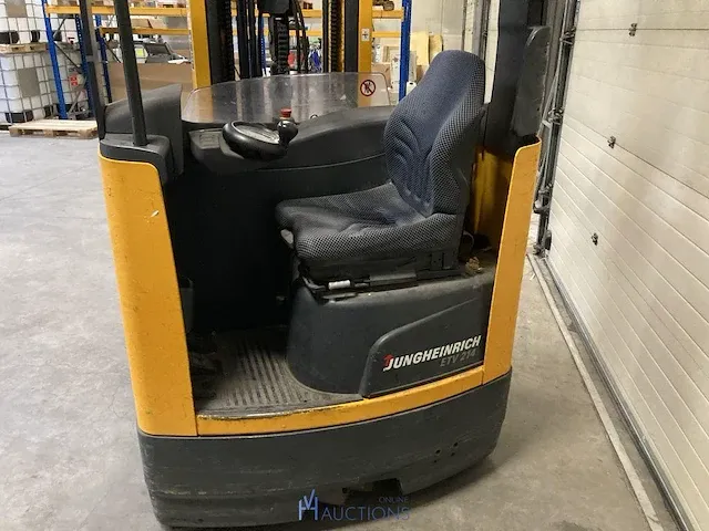 Elektrische reachtruck jungheinrich - afbeelding 13 van  17