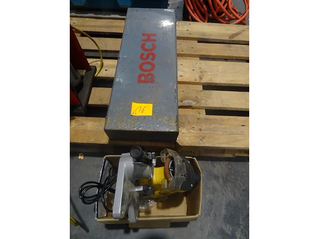 Elektrische reciprozaag bosch - afbeelding 1 van  8
