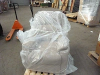 Elektrische relaxfauteuil in taupe stof - afbeelding 13 van  20