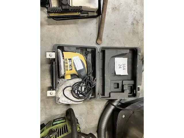 Elektrische schuurmachine powerplus - afbeelding 1 van  2