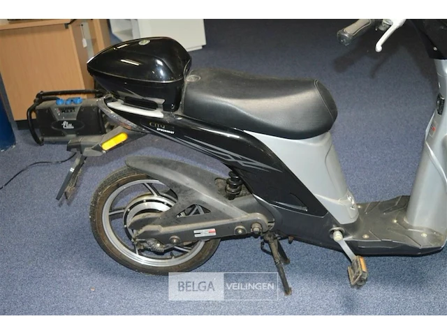 Elektrische scooter city zpm350dqt - afbeelding 5 van  10