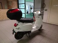 Elektrische scooter emco - afbeelding 6 van  10