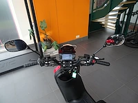 Elektrische scooter goccia - afbeelding 6 van  10
