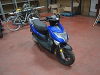 Elektrische scooter nipponia ch.nr. sb7d1f172l5000340