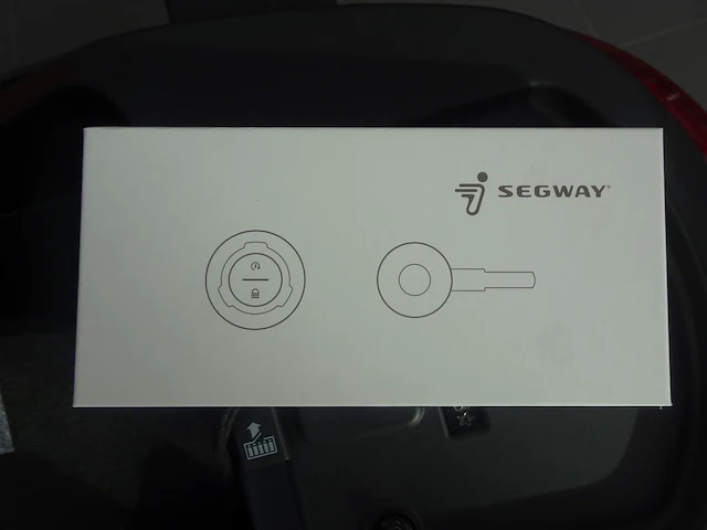 Elektrische scooter segway - afbeelding 14 van  16
