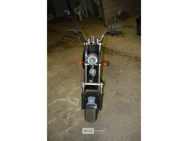 Elektrische scooter - afbeelding 2 van  8