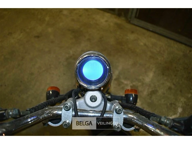 Elektrische scooter - afbeelding 4 van  8