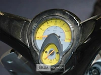 Elektrische scooter - afbeelding 7 van  10