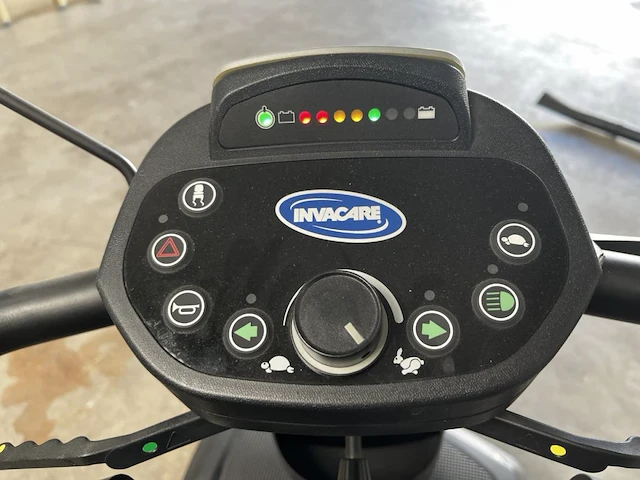 Elektrische scootmobiel invacare - afbeelding 7 van  11