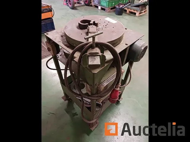 Elektrische scroll buigmachine smeedwerk - afbeelding 1 van  11