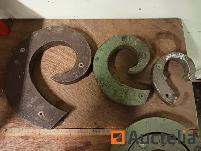 Elektrische scroll buigmachine smeedwerk - afbeelding 11 van  11
