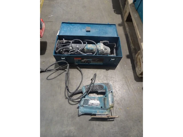 Elektrische slijpmachine makita - afbeelding 1 van  6