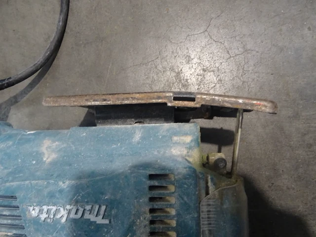 Elektrische slijpmachine makita - afbeelding 4 van  6