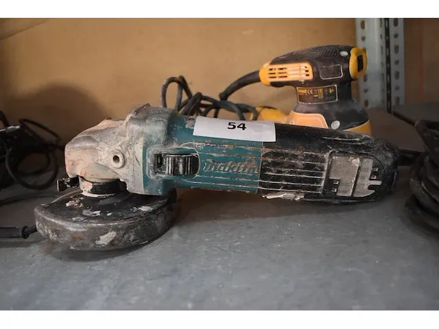 Elektrische slijpschijf makita ga5040r , rondschuurder dewalt dwe6423 (15,24) - afbeelding 3 van  8