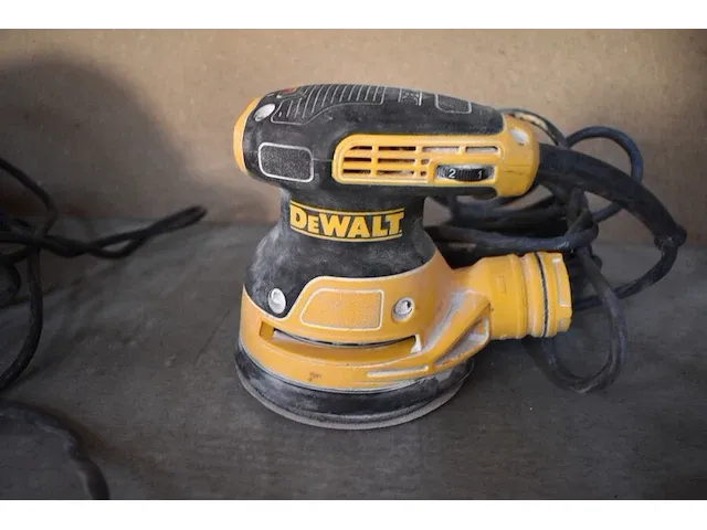Elektrische slijpschijf makita ga5040r , rondschuurder dewalt dwe6423 (15,24) - afbeelding 6 van  8