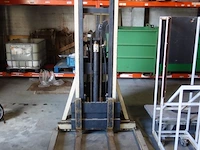 Elektrische stapelaar crown - afbeelding 2 van  5