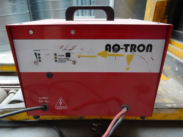 Elektrische stapelaar jungheinrich - afbeelding 4 van  14