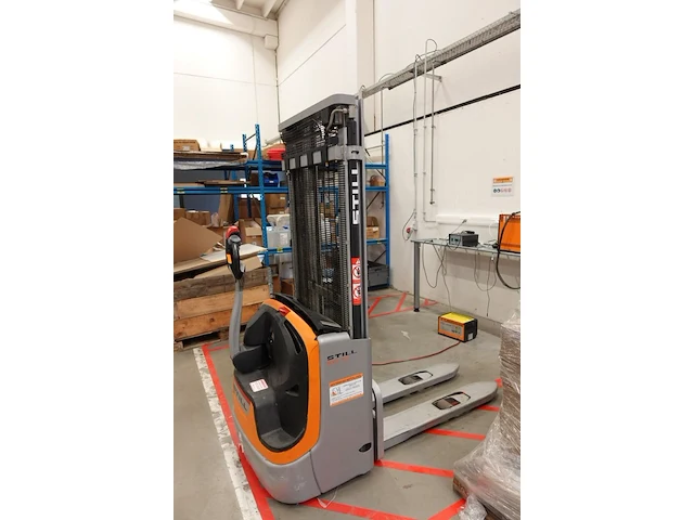 Elektrische stapelaar still - afbeelding 4 van  9