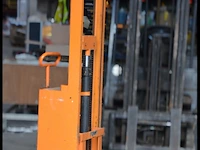 Elektrische stapelaar