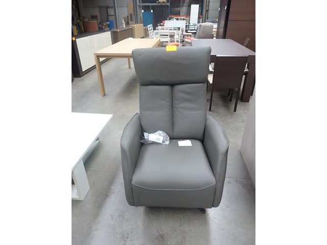 Elektrische stoel - afbeelding 2 van  6