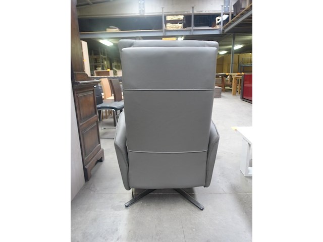 Elektrische stoel - afbeelding 5 van  6