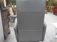 Elektrische stoel - afbeelding 5 van  6