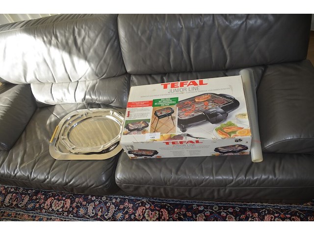 Elektrische tafel barbecue, 2 inox dienplateaus - afbeelding 1 van  7