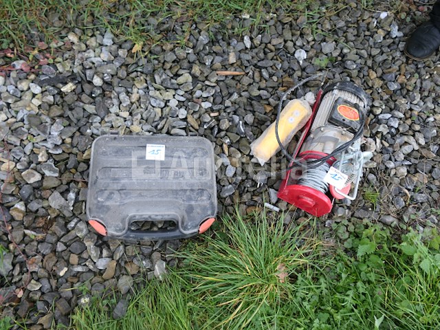 Elektrische takel + decoupeerzaag - afbeelding 1 van  6