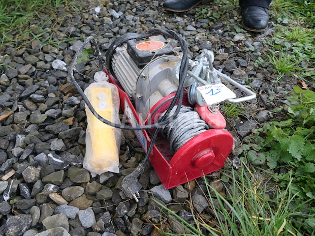 Elektrische takel + decoupeerzaag - afbeelding 4 van  6