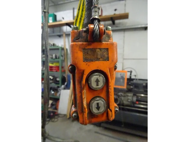 Elektrische takel hitachi - afbeelding 4 van  4