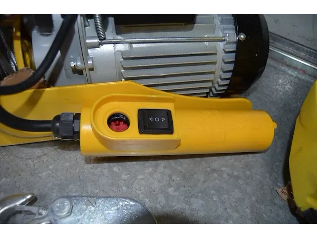 Elektrische takel powerplus powx903 nieuw in doos 1300w - afbeelding 6 van  8
