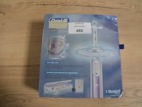 Elektrische tandenborstel braun oral b genius 10200w orchid purple (b435) - afbeelding 1 van  4
