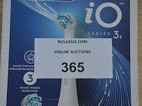 Elektrische tandenborstel braun oral b io series 3s blush pink (b435) - afbeelding 2 van  4