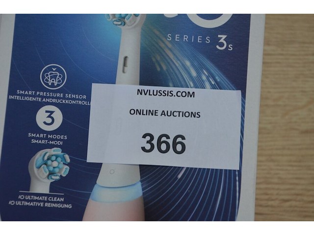 Elektrische tandenborstel braun oral b io series 3s blush pink (b435) - afbeelding 2 van  4