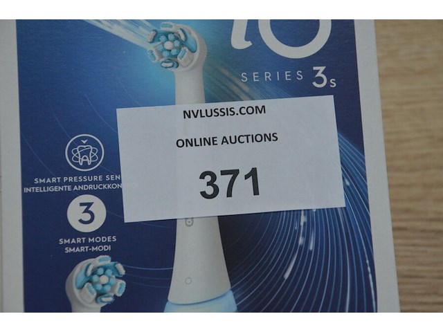 Elektrische tandenborstel braun oral b io series 4 matt black (b435) - afbeelding 2 van  4