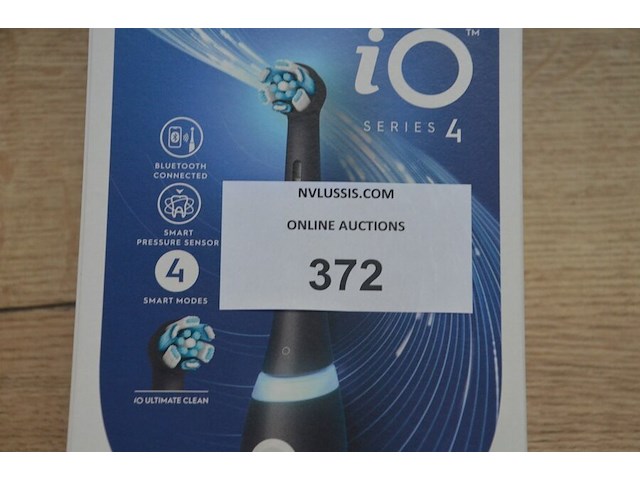 Elektrische tandenborstel braun oral b io series 4 matt black (b435) - afbeelding 2 van  4