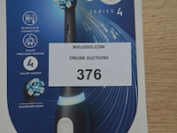 Elektrische tandenborstel braun oral b io series 4 matt black (b435) - afbeelding 2 van  4