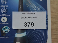 Elektrische tandenborstel braun oral b io series 4 matt black (b435) - afbeelding 2 van  4