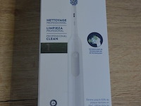 Elektrische tandenborstels baun vitality pro black en braun oral b laboratory white (b435) - afbeelding 5 van  6